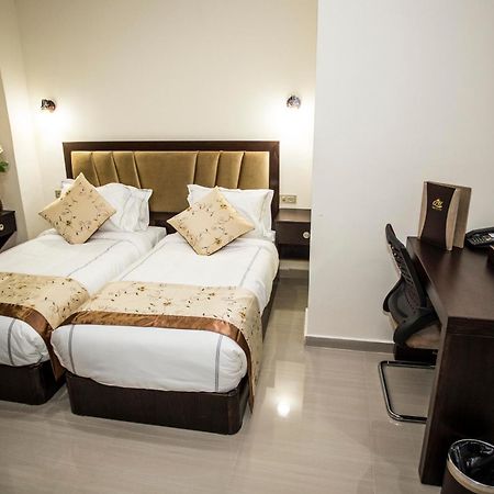 Queen Plaza Hotel Hebron Rum bild