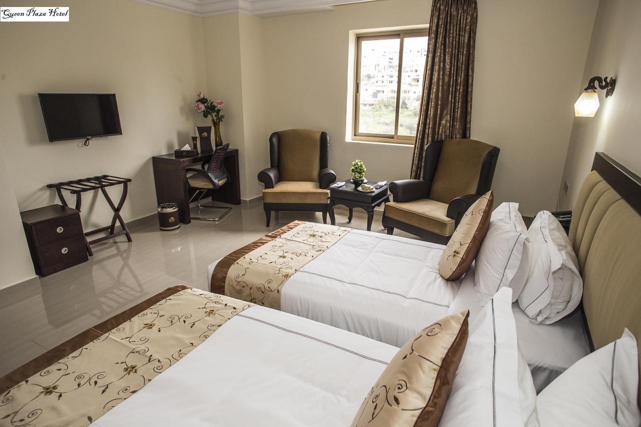 Queen Plaza Hotel Hebron Exteriör bild
