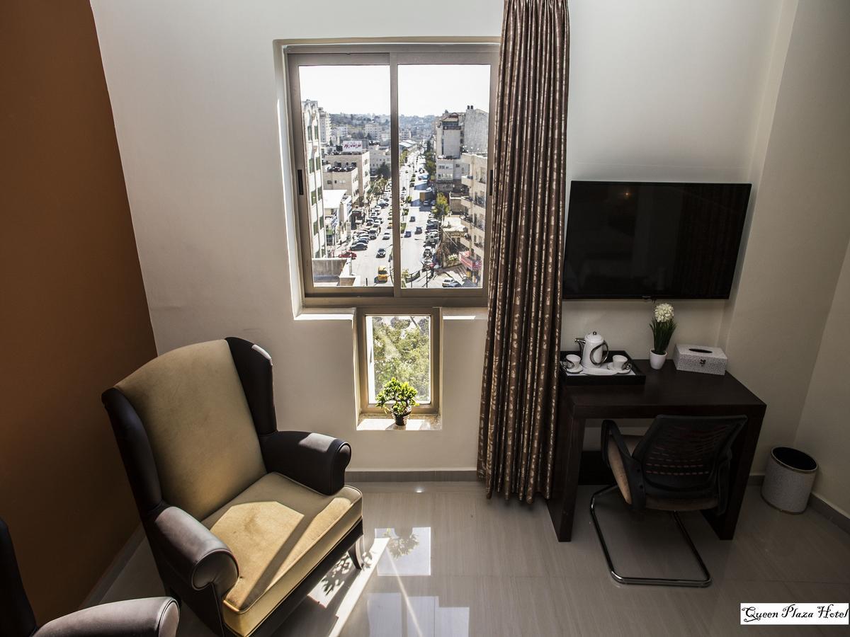 Queen Plaza Hotel Hebron Exteriör bild